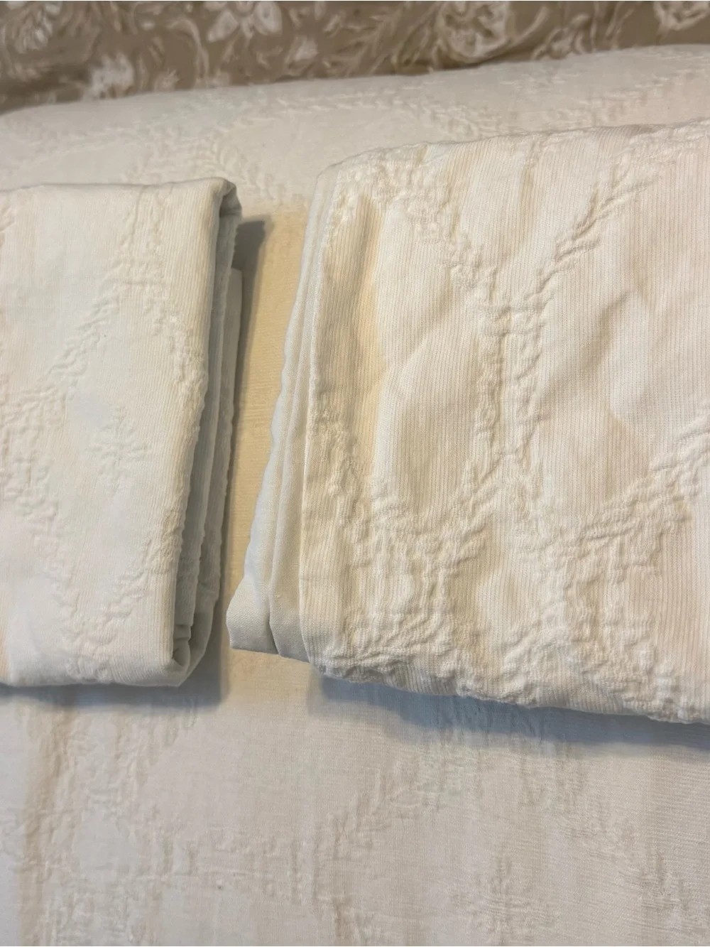 Hearth & Hand Cream Textured Comforter 3Pc. Set